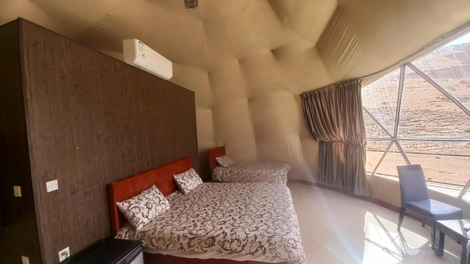 Al Raha Luxury Camp Hotell Wadi Rum Exteriör bild