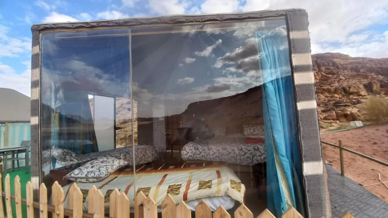 Al Raha Luxury Camp Hotell Wadi Rum Exteriör bild