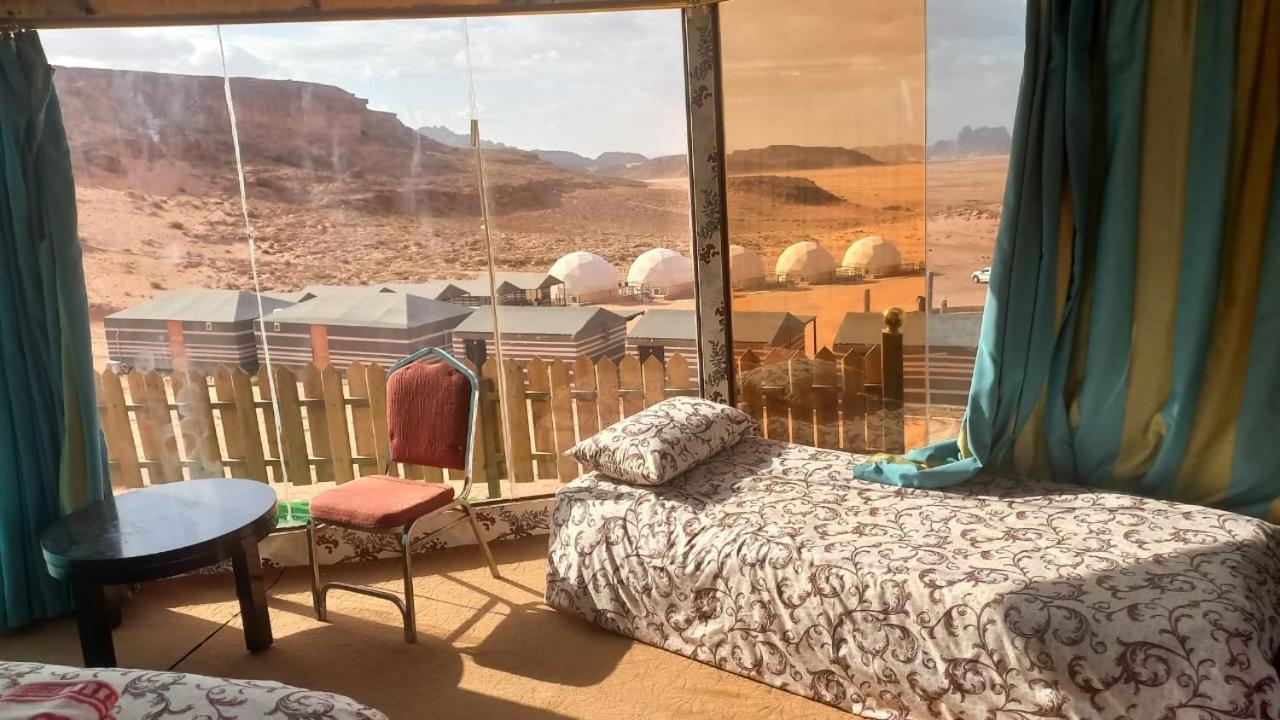 Al Raha Luxury Camp Hotell Wadi Rum Exteriör bild