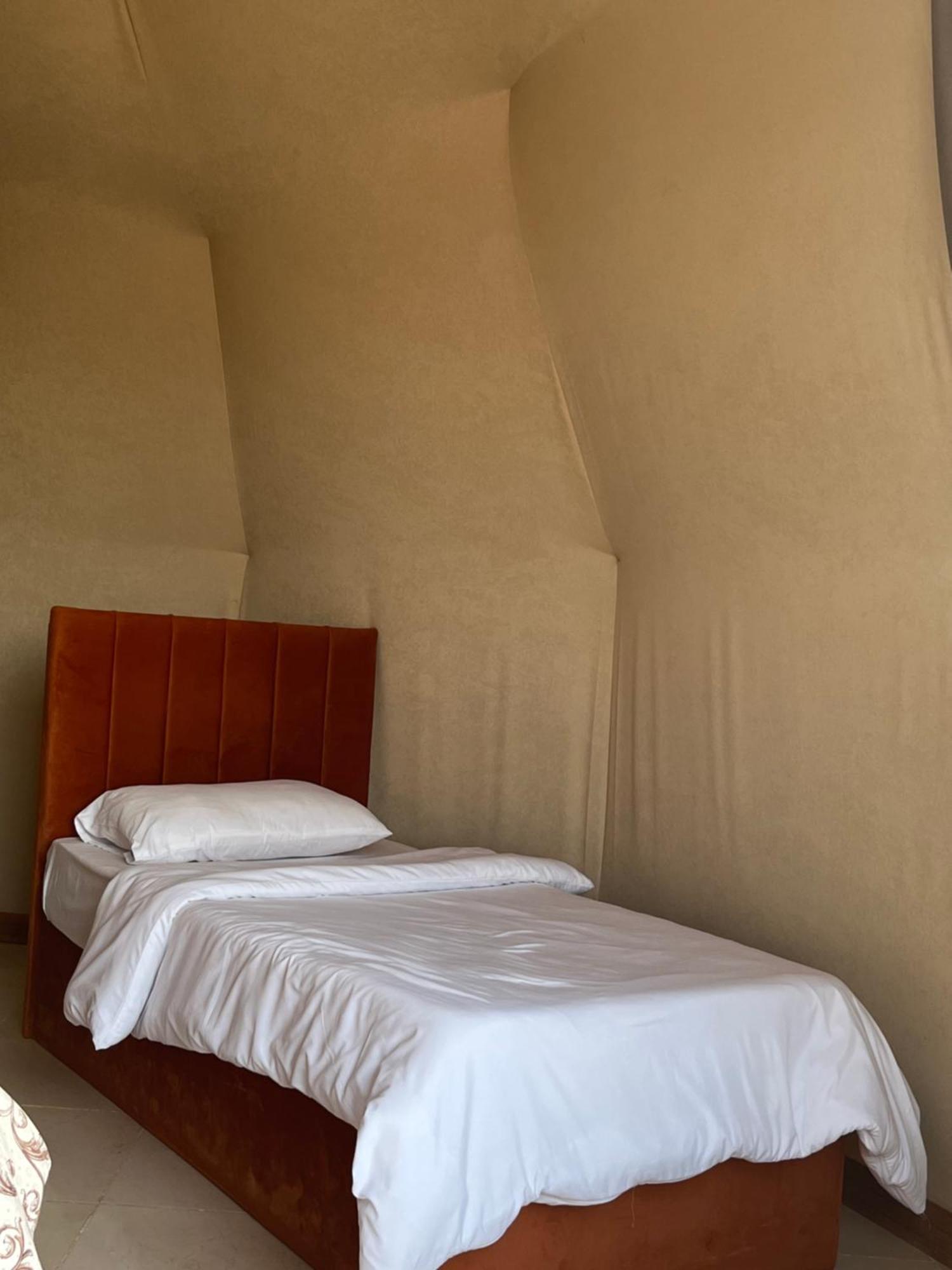 Al Raha Luxury Camp Hotell Wadi Rum Exteriör bild