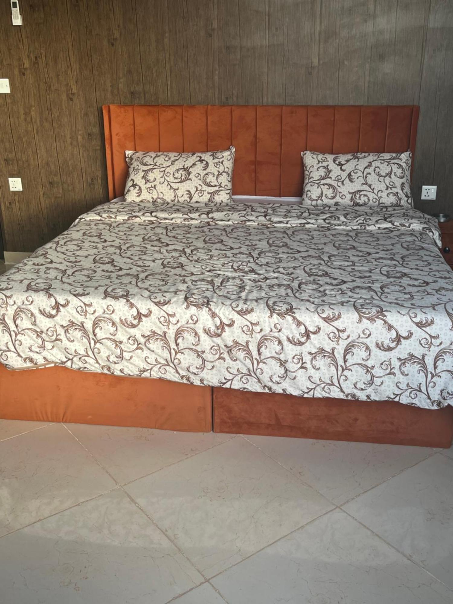 Al Raha Luxury Camp Hotell Wadi Rum Exteriör bild